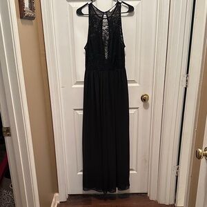 Elegant Black Lace Maxi Romper